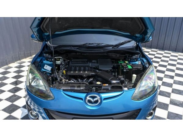 Mazda2 1.5 Groove sport (5ประตู) )ปี2013 สีฟ้า เกียร์ออโต้ รูปที่ 1